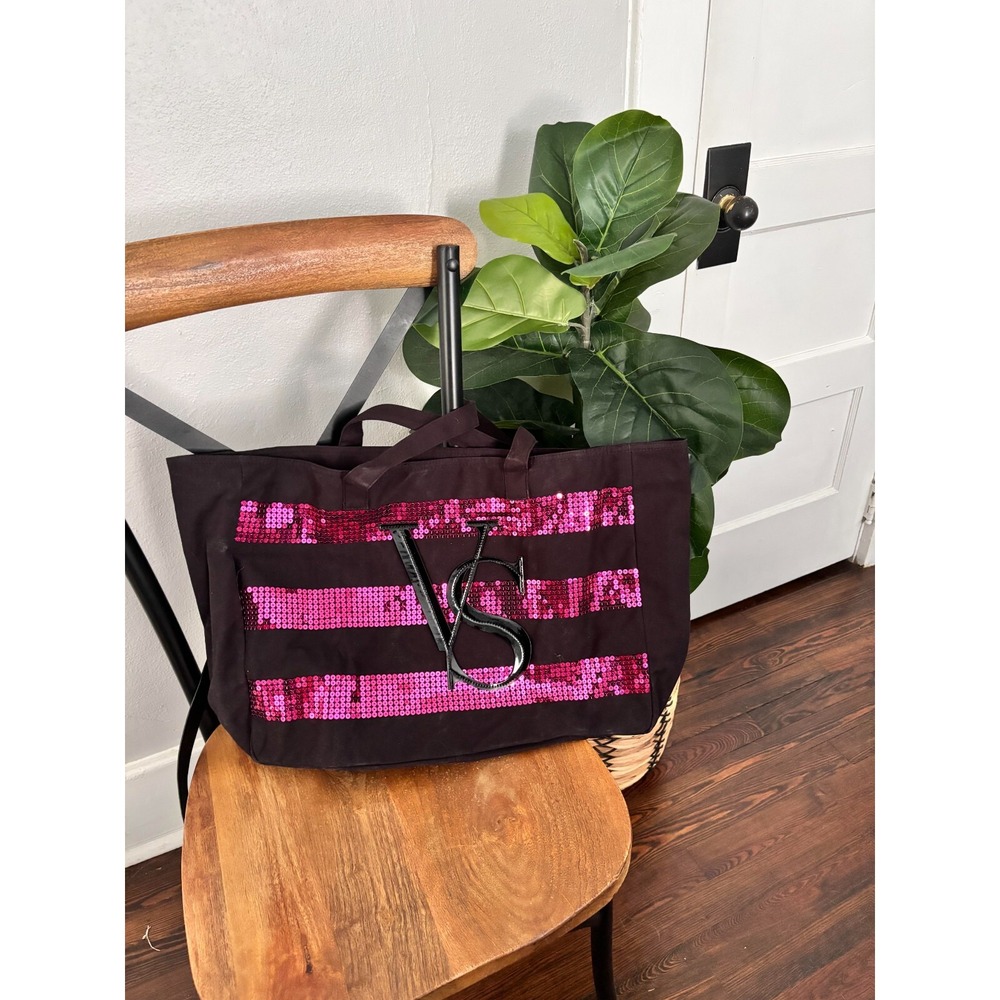 2014 Victoria Secret black and pink sequin bag